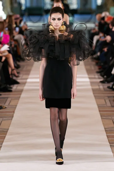 Look 23